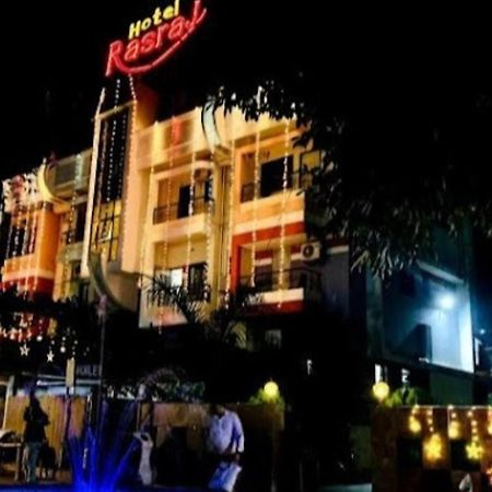Hotel Rasraj , Dhule 외부 사진