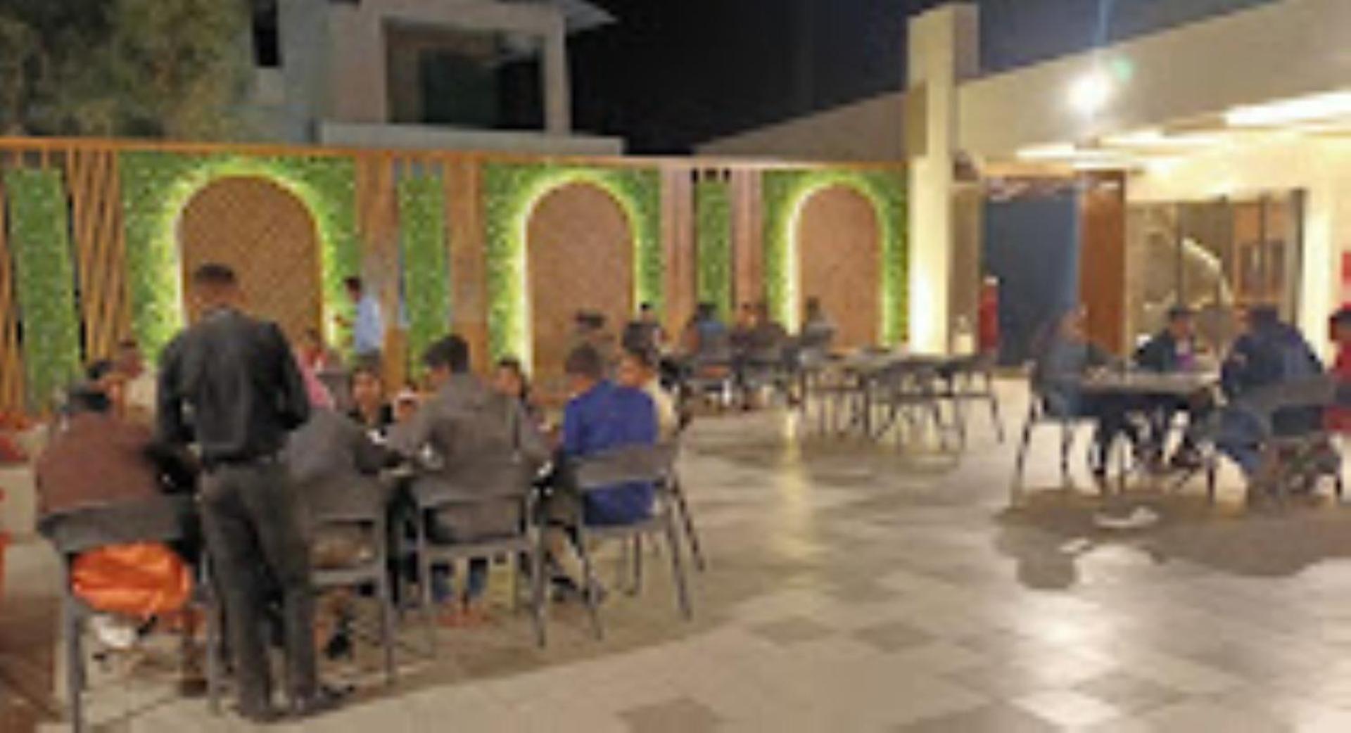 Hotel Rasraj , Dhule 외부 사진